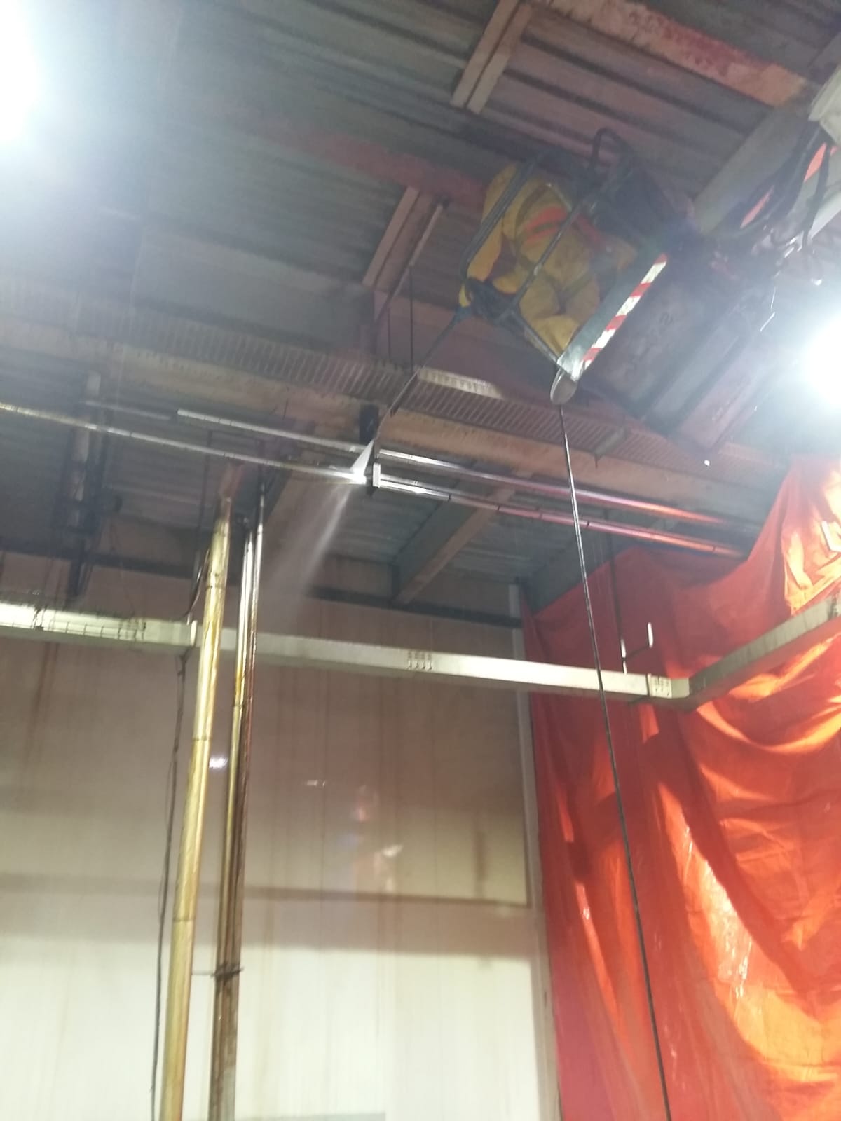 Industrial cleaning for factories
