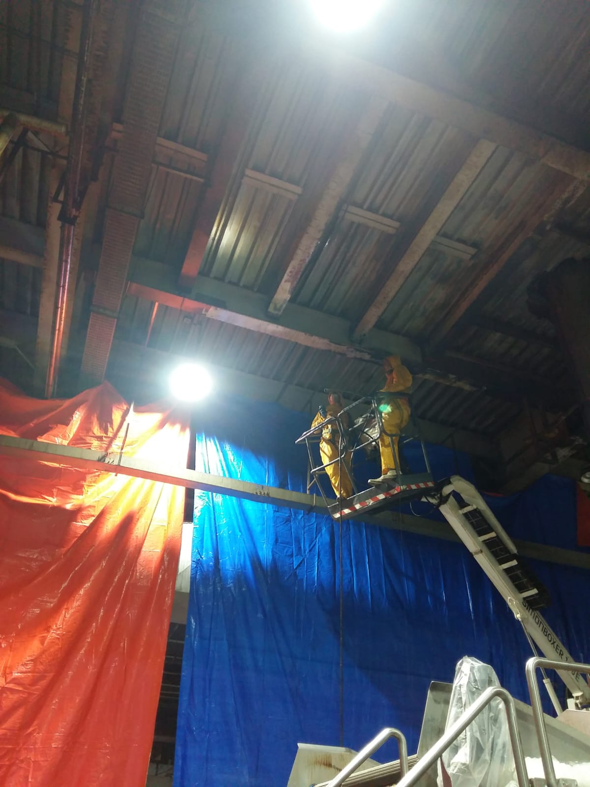 Industrial cleaning for factories